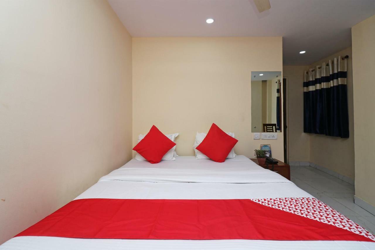Oyo Flagship 16209 Hotel Ambar Palace Bara Bazar Экстерьер фото